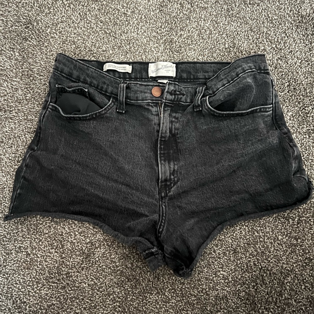 Universal Thread High Rise Shortie Shorts